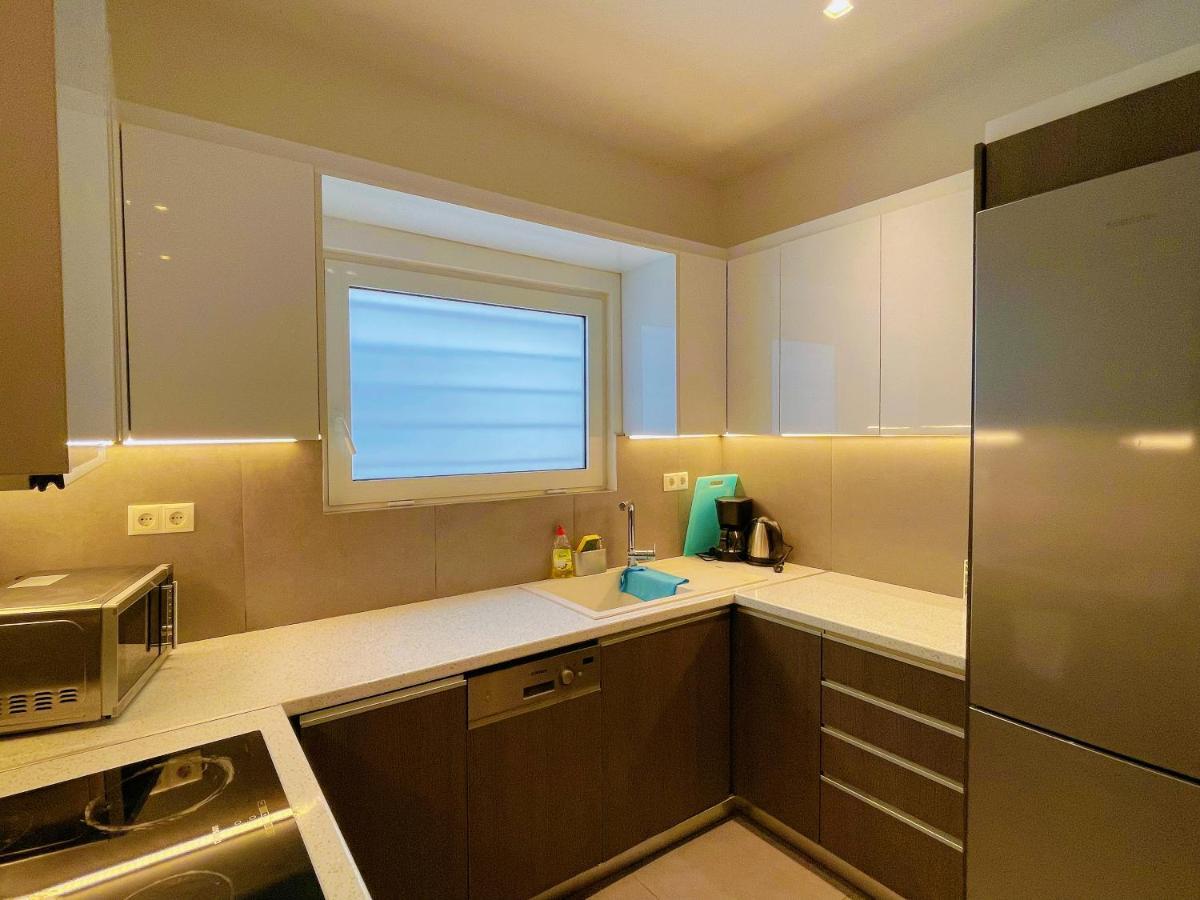 Wsd Hera Luxury Stylish 2Bd Apt With City View Balcony Near Merto Atena Exterior foto